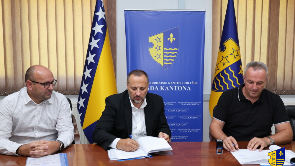 Potpisan ugovor za rekonstrukciju krova Fabrike vode u Vitkovićima