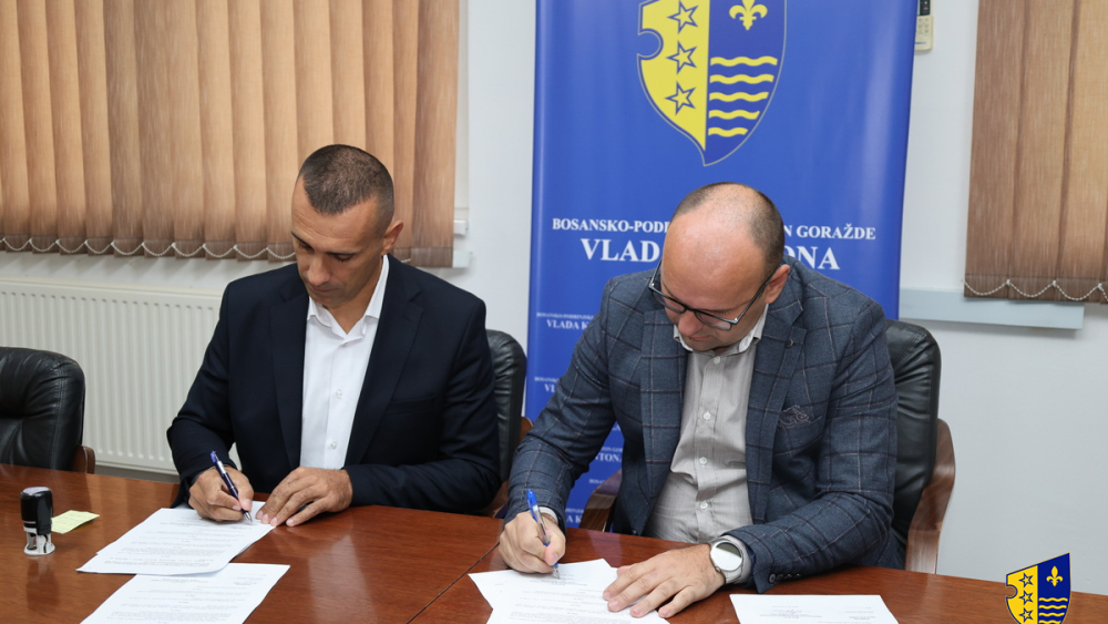 Potpisani ugovori za projekte lokalne zajednice Pale u FBiH izdvojeno 110.000KM